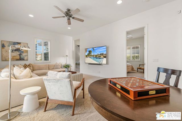 38 Calle Del Norte, Rancho Mirage CA: https://media.crmls.org/mediaz/dc68354c-dd06-4092-82d7-5eaba4283912.jpg