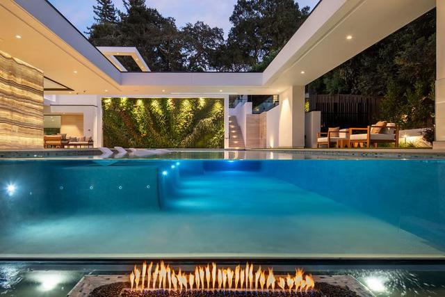 349 Walsh Road, Atherton CA: https://media.crmls.org/mediaz/dc696248-6b46-4025-9f73-d6c9fdbc1959.jpg