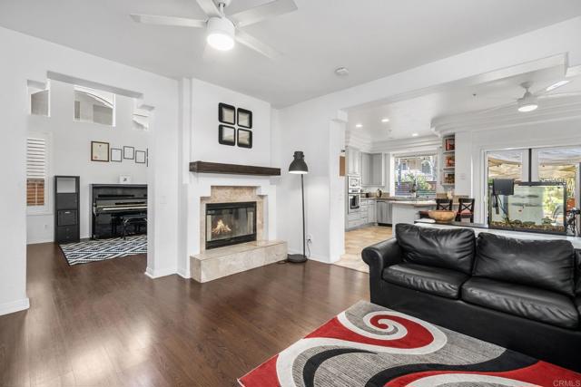 Detail Gallery Image 5 of 50 For 2538 Sea Scape, Escondido,  CA 92026 - 4 Beds | 2/1 Baths