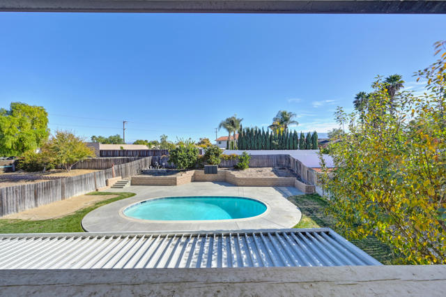 45478 Masters Drive, Temecula CA: https://media.crmls.org/mediaz/dc6c895b-1b60-47c5-be32-cfe55c86fcaf.jpg