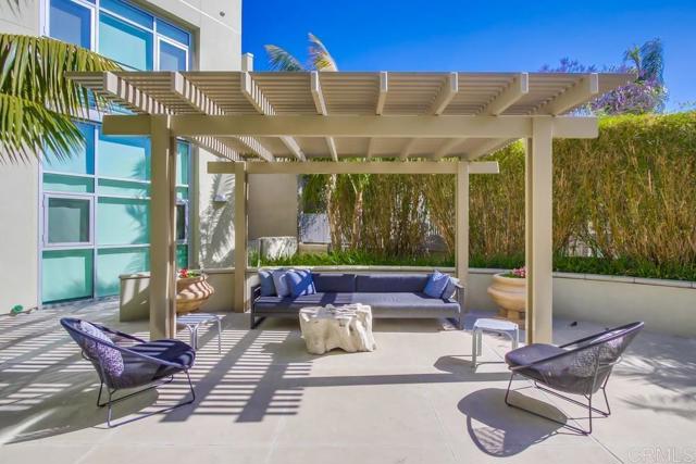 3740 Park Boulevard, San Diego CA: https://media.crmls.org/mediaz/dc6d118b-03f9-4169-a0d5-691cdebfd56a.jpg