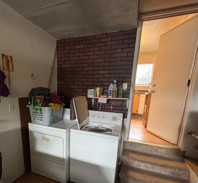 7530 Church Street, Gilroy CA: https://media.crmls.org/mediaz/dc6d4018-82f7-45e9-a21c-580fe7203f17.jpg