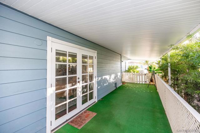 7004 San Bartolo, Carlsbad CA: https://media.crmls.org/mediaz/dc6e13a3-5b11-4006-8a12-e646b54bba6c.jpg