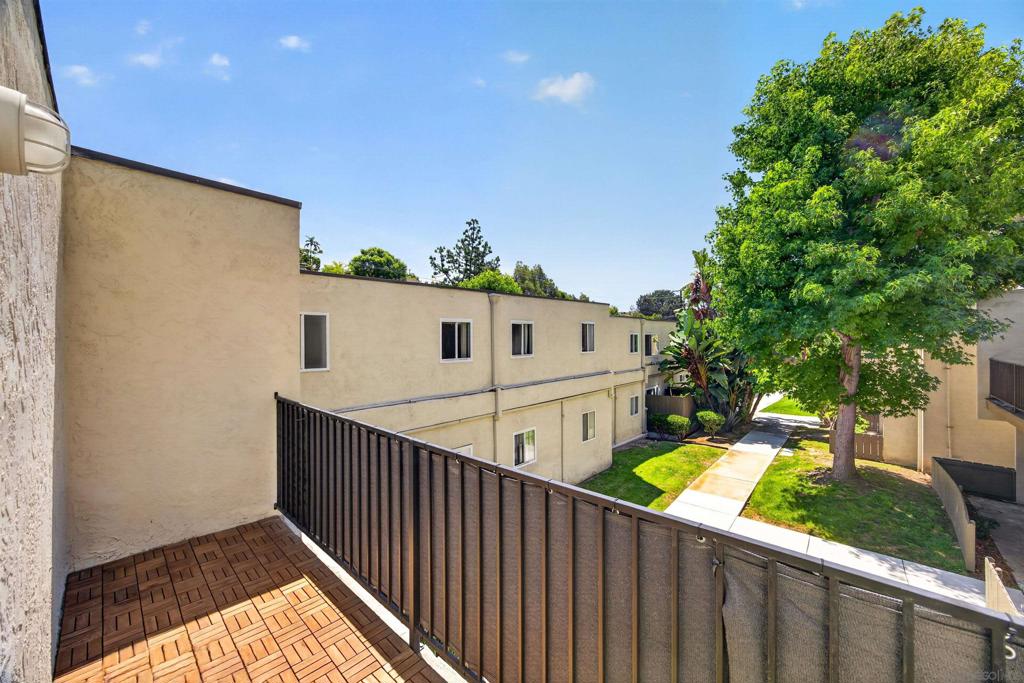 2850 Reynard Way - photo 20