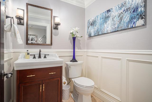 91 RED CYPRESS CT, Danville CA: https://media.crmls.org/mediaz/dc6e521b-71c5-4e38-988b-8b5b847f6deb.jpg