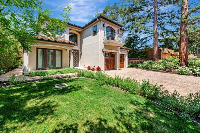 1998 Camino A Los Cerros, Menlo Park CA: https://media.crmls.org/mediaz/dc701341-b46f-4d5e-8048-6928b1822d01.jpg
