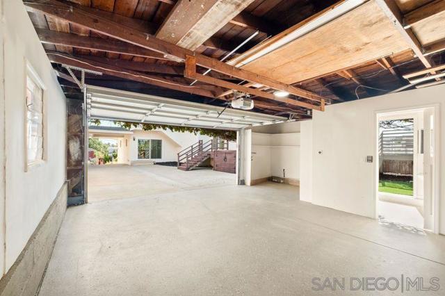 4328 PIEDMONT, San Diego CA: https://media.crmls.org/mediaz/dc704898-459c-4ea6-b480-f5af2258aec3.jpg