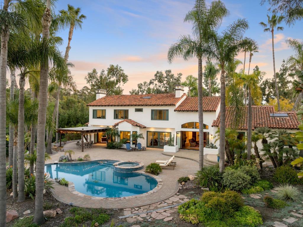 3028 Paseo Cielo
