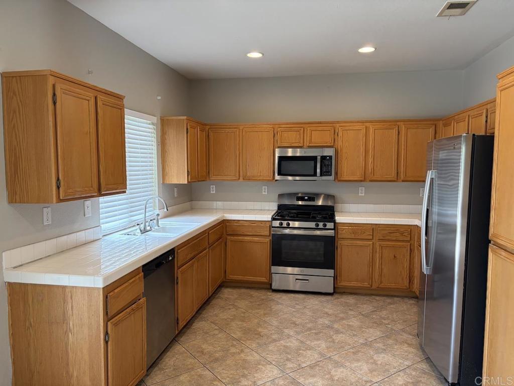 756 Avenida Abeja - photo 5