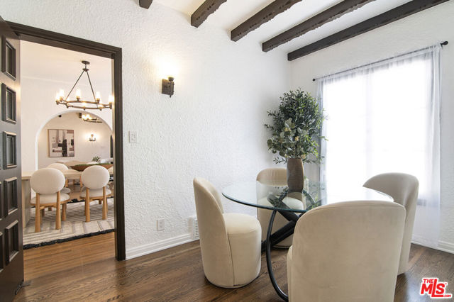 336 N Orange Drive, Los Angeles CA: https://media.crmls.org/mediaz/dc75dcdc-5286-49ba-bc8c-6bf47484a9e0.jpg