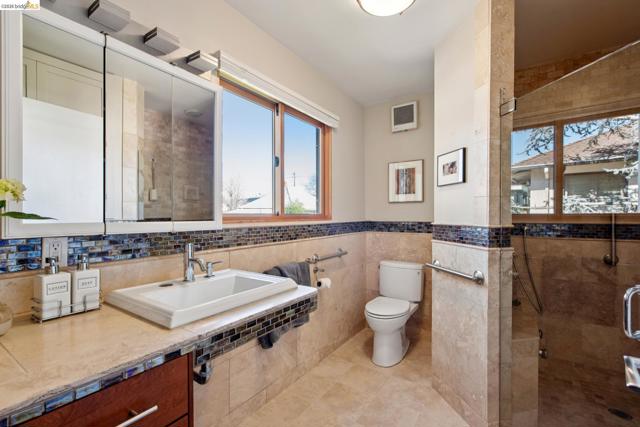 Image 26 of 60 For 1260 63rd St.