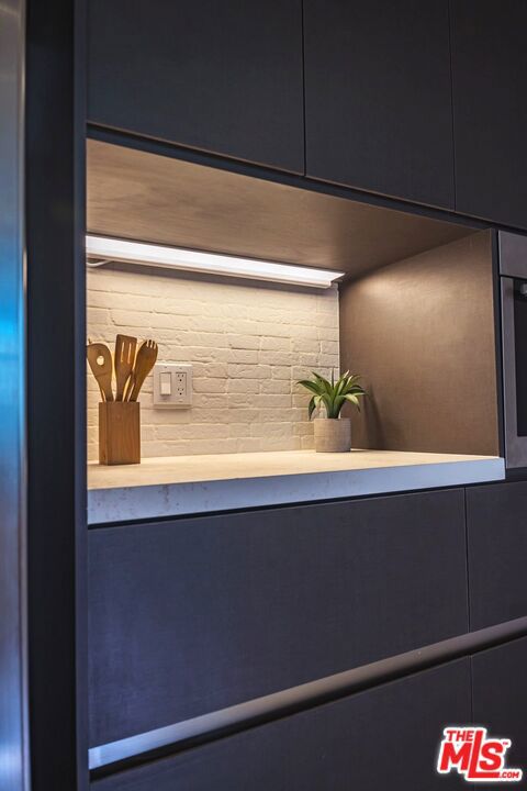 120 Galleon Street, Marina del Rey CA: https://media.crmls.org/mediaz/dc77e3fa-709a-4aee-a3ae-4e146ed24d01.jpg