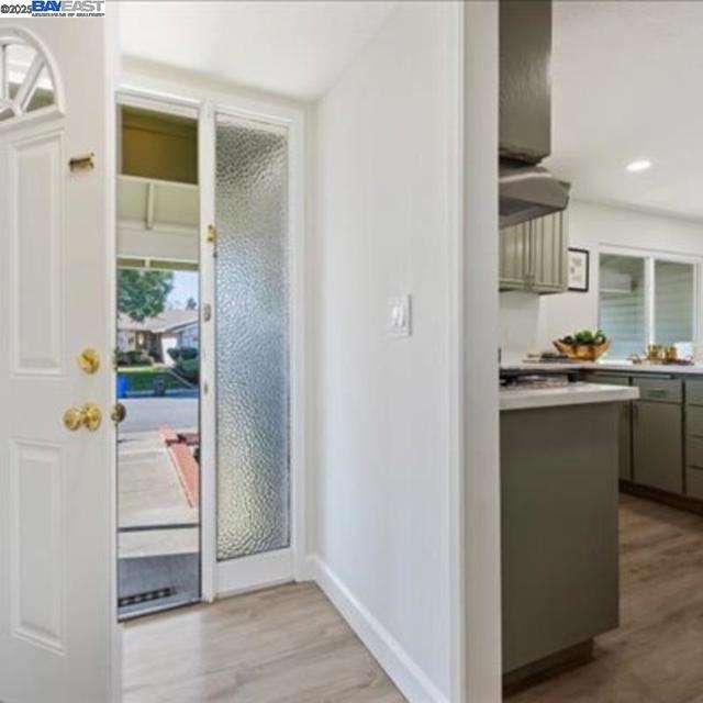 3184 Waugh Place, Fremont CA: https://media.crmls.org/mediaz/dc783362-71f3-47ed-9335-3bb19a335ca3.jpg