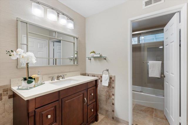 Image 21 of 32 For 1820 Goldenrod Lane