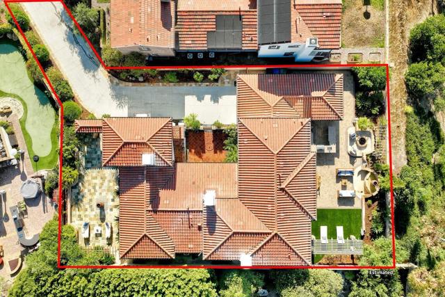 14317 Salida Del Sol, San Diego CA: https://media.crmls.org/mediaz/dc7ca63a-9cc6-41e9-890b-464cdbc54aa1.jpg
