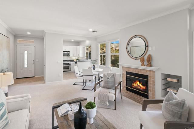 Detail Gallery Image 2 of 28 For 12657 Elisa Lane #200,  San Diego,  CA 92128 - 2 Beds | 2 Baths