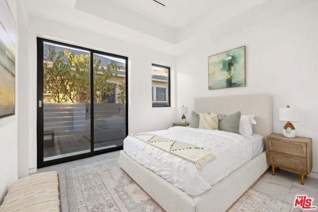 900 N Vista Street, Los Angeles CA: https://media.crmls.org/mediaz/dc7df612-6e69-4ee2-a0b3-54b6f0c0a877.jpg
