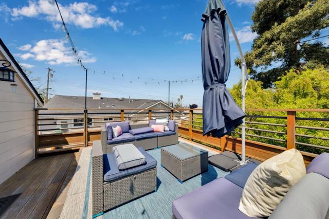 1418 Bradley Court, San Mateo CA: https://media.crmls.org/mediaz/dc7ea6d5-b106-4e1f-9e36-3d7e3495eebb.jpg