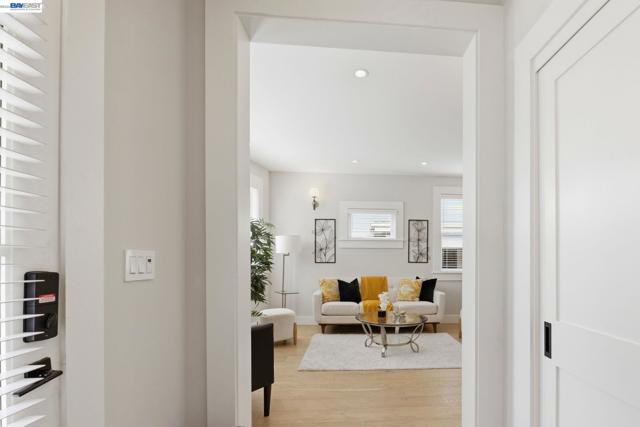 Image 7 of 45 For 1841 Vine St