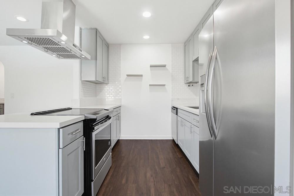 9598 Carroll Canyon - photo 9