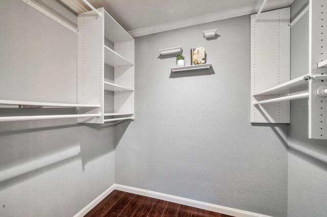 355 Half Moon Lane, Daly City CA: https://media.crmls.org/mediaz/dc80cac4-37eb-4614-8456-ae0e7f12368a.jpg