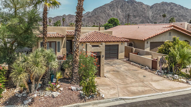 52280 Avenida Herrera, La Quinta CA: https://media.crmls.org/mediaz/dc812e12-a3be-4731-91ea-17268312d5b8.jpg