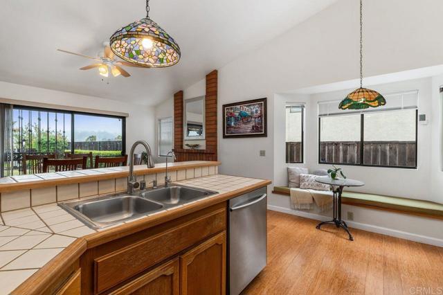Detail Gallery Image 15 of 33 For 3574 Quail View St, Spring Valley,  CA 91977 - 3 Beds | 2 Baths