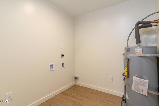 340 Main Street, Point Arena CA: https://media.crmls.org/mediaz/dc82128a-307b-4319-bec5-15338b3312e9.jpg