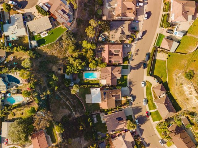 Image 41 of 47 For 3876 Mount Albertine Avenue