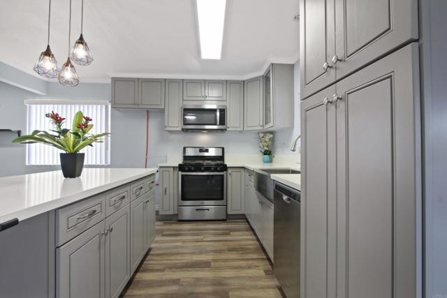 718 E TURMONT, Carson CA: https://media.crmls.org/mediaz/dc852a50-c13b-40b3-b4b5-7e4b537cec9f.jpg