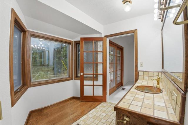 15245 Stetson Road, Los Gatos CA: https://media.crmls.org/mediaz/dc8580fb-7d04-43eb-a8f1-b5bd22df95d1.jpg