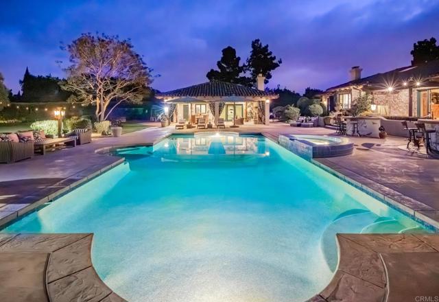 4843 La Jacaranda, Rancho Santa Fe CA: https://media.crmls.org/mediaz/dc85d9d0-a40e-473d-bd14-f0e69eb6e0a5.jpg