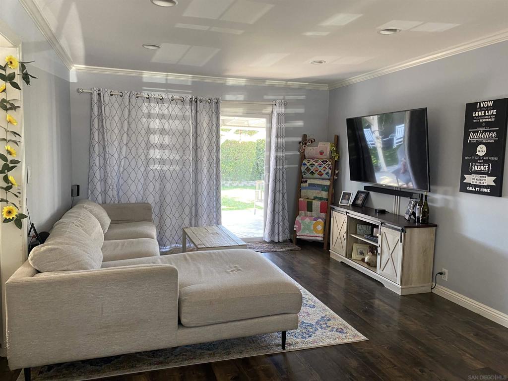 617 S Courtney Ave, Fullerton, CA 92833