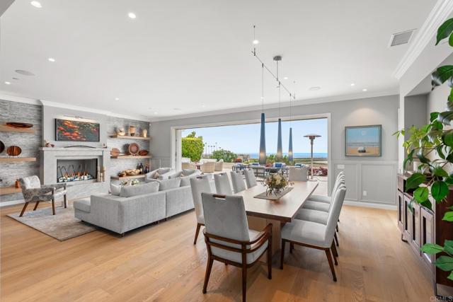 210 Gibson Pt, Solana Beach CA: https://media.crmls.org/mediaz/dc86a90b-e360-4056-88c5-b00c93059f32.jpg