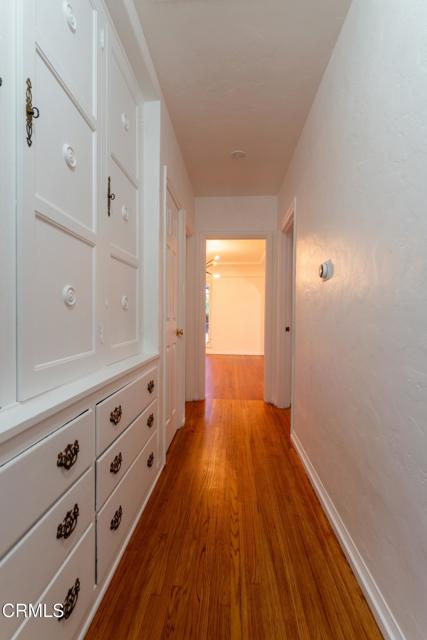 1412 Norton Avenue, Glendale CA: https://media.crmls.org/mediaz/dc89b663-11a6-4a98-87c6-05e5a1eb1d1a.jpg