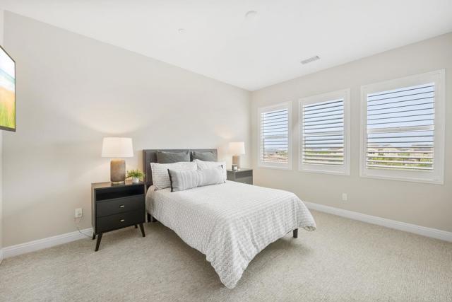 Detail Gallery Image 20 of 32 For 15937 Kennicott Ln, San Diego,  CA 92127 - 4 Beds | 4/1 Baths