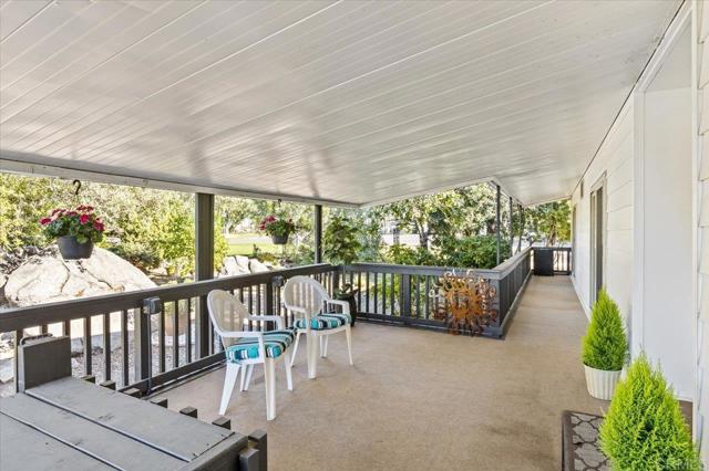 Detail Gallery Image 2 of 46 For 18218 Paradise Mountain Rd Spc 89,  Valley Center,  CA 92082 - 2 Beds | 2 Baths