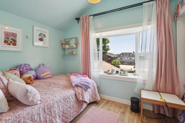 124 Glenview Street, Santa Cruz CA: https://media.crmls.org/mediaz/dc8b2a5c-7ec1-43d9-9565-6c71a2918d2b.jpg