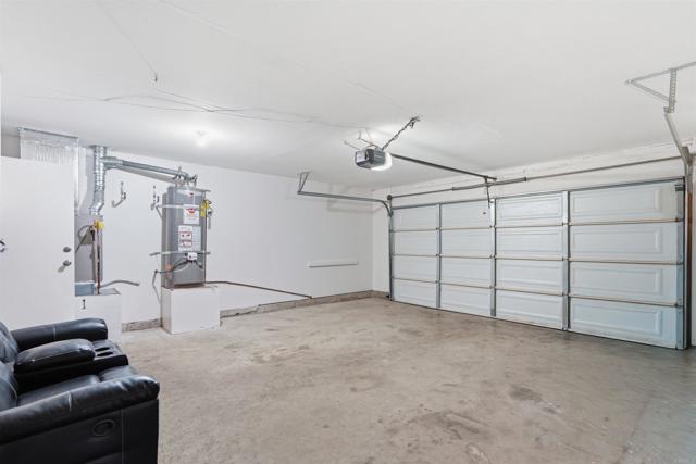 Detail Gallery Image 33 of 34 For 940 Stern Ln, Oxnard,  CA 93035 - 4 Beds | 2/1 Baths