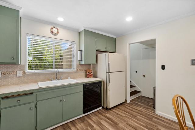 1483 Myrtle Avenue, San Jose CA: https://media.crmls.org/mediaz/dc8ce423-6b66-45f9-bf1e-89107351f3d9.jpg