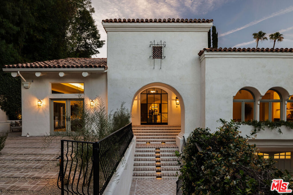 MLS #26953423 image #2