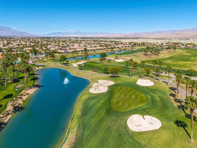 80086 Camino Santa Elise, Indio CA: https://media.crmls.org/mediaz/dc8d7f29-f616-4f94-82a3-9a7a53073e49.jpg