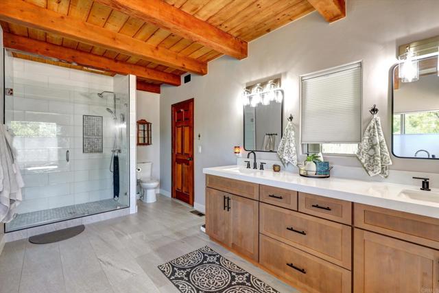 29481 Miller Road, Valley Center CA: https://media.crmls.org/mediaz/dc8d9008-e5ef-4103-9888-e3ea03359024.jpg