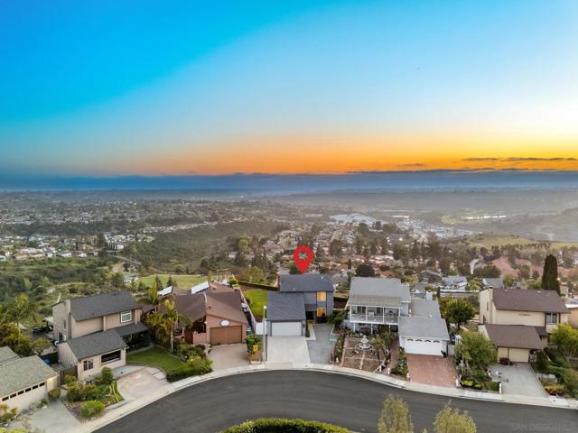 8396 High Winds, San Diego CA: https://media.crmls.org/mediaz/dc8fee58-a0d3-4691-b211-98dcf712c3bc.jpg