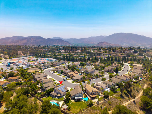 1365 La Culebra Circle, Camarillo CA: https://media.crmls.org/mediaz/dc9004fb-331d-4ef8-a2bb-72cb66b83361.jpg