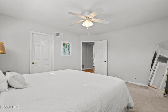 48 Golden Glen Drive, Simi Valley CA: https://media.crmls.org/mediaz/dc9014d2-8278-427d-b371-bae95ae46923.jpg