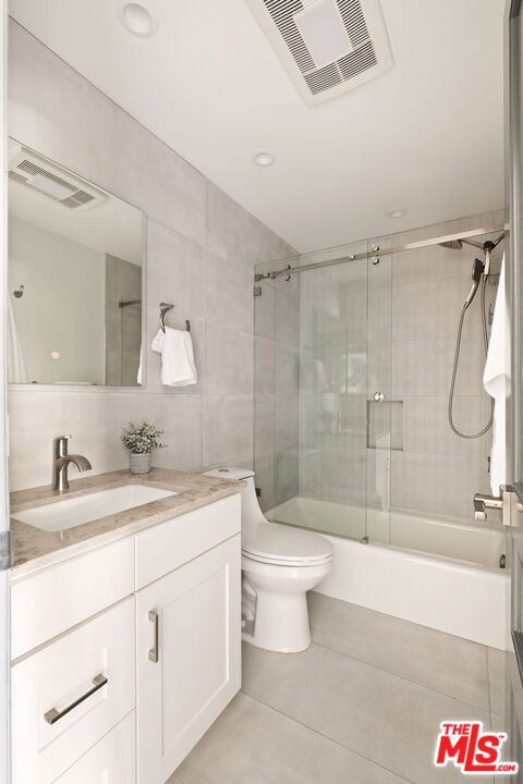 10794 Wilkins Avenue, Los Angeles CA: https://media.crmls.org/mediaz/dc913fd0-f2f4-44d9-b2ab-db07dced5c4a.jpg