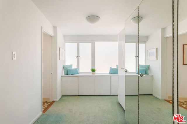 810 Franklin Street, Santa Monica CA: https://media.crmls.org/mediaz/dc91b864-d657-45cf-bb4a-b45085ce7eec.jpg