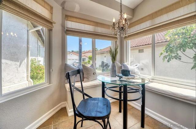 15852 Caminito Cercado, San Diego CA: https://media.crmls.org/mediaz/dc93483a-b1e4-4503-b809-c3233e90a072.jpg