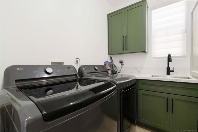 550 Echo Lane, San Marcos CA: https://media.crmls.org/mediaz/dc93c1c0-fbf5-45d0-80de-e82db5d566a8.jpg